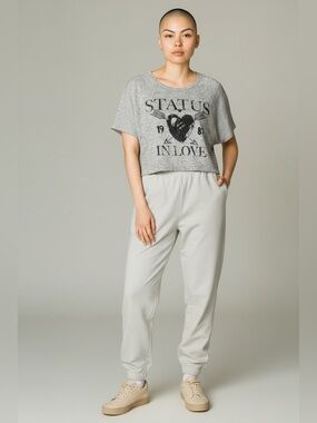 Stranded Shirt Womens XL Gray Status In Love Heart Graphic Cropped Dolman Tee